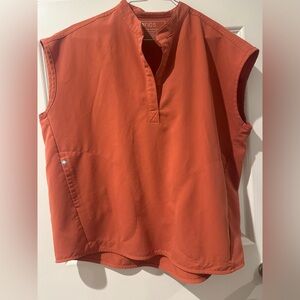Women’s Terracotta Rafaela oversized scrub top.